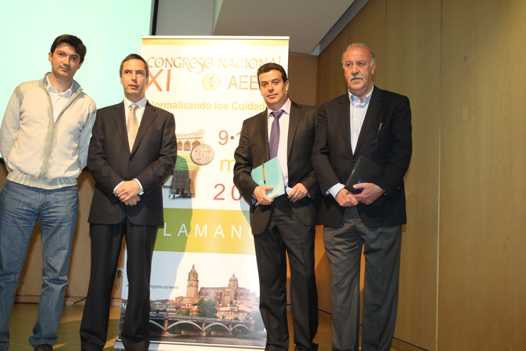 Ponentes junto al organizador del Congreso en Salamanca, Herminio Sánchez.